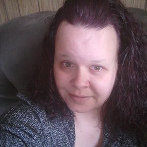 Meet your Posher, Joni